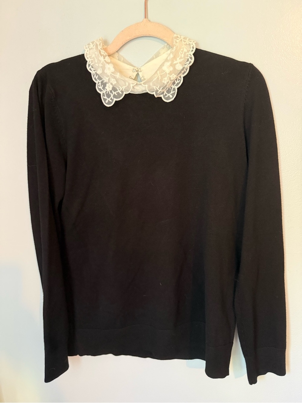 Cable & Gauge sweater with White Embroidered Lace Collar
